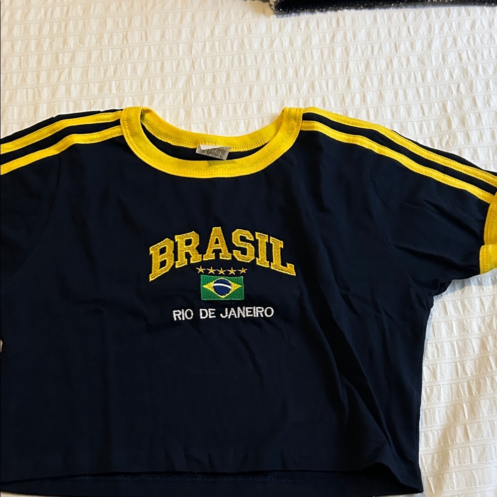 Brasil Cropped Navy and Yellow T-Shirt